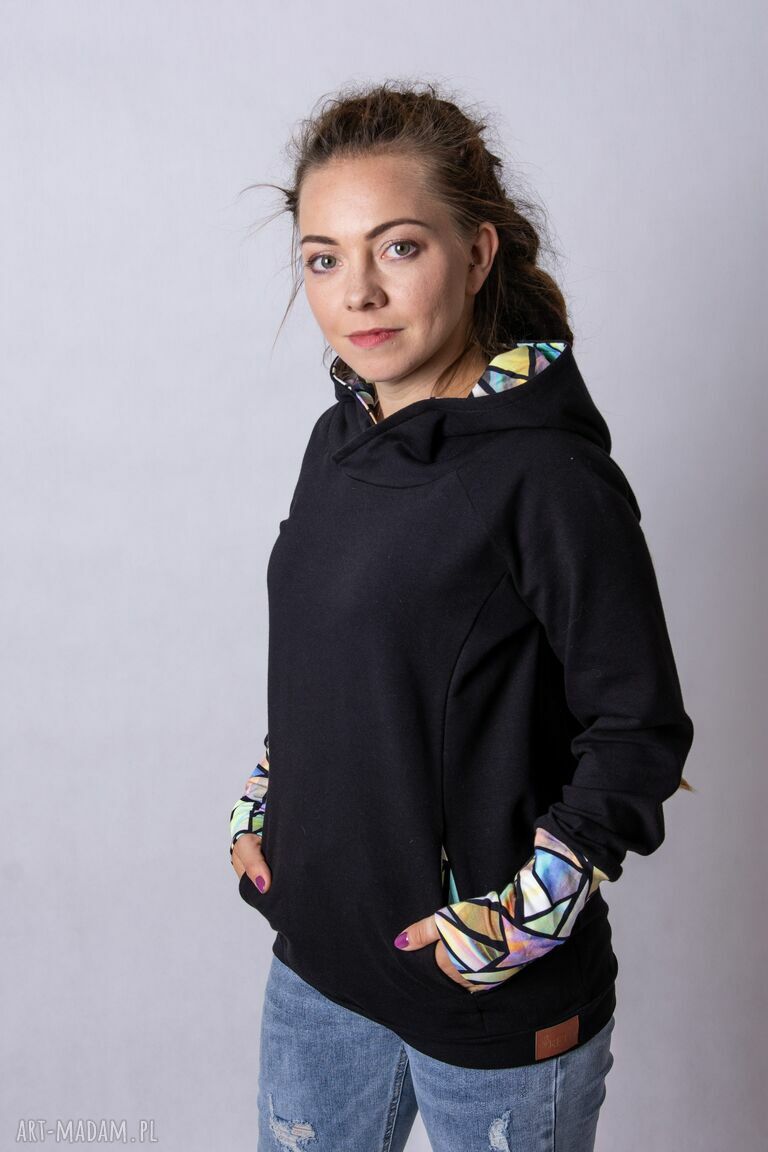 czarna-bluza-z-kapturem-damska-360yoz-1.jpg