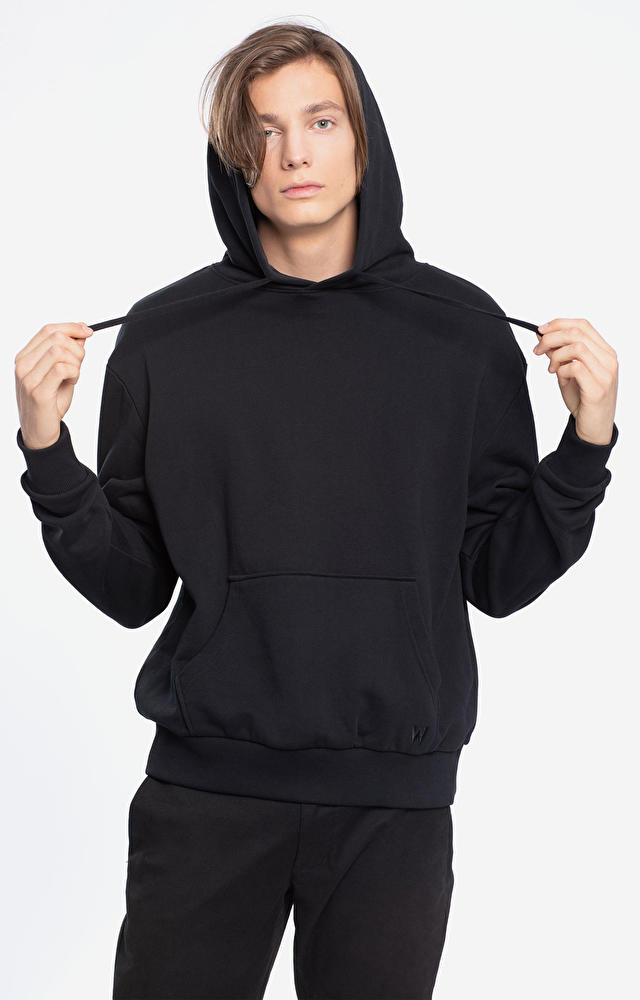 czarna-bluza-z-kapturem-meska-806lkx.jpg